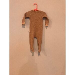 Boutique Baby Onesie - Gender Neutral 6M Soft Cotton Bodysuit